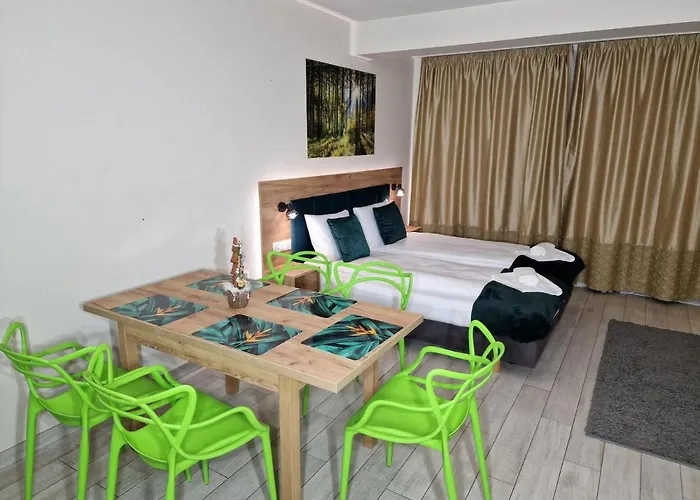 Agat Czarna Gora アパート *