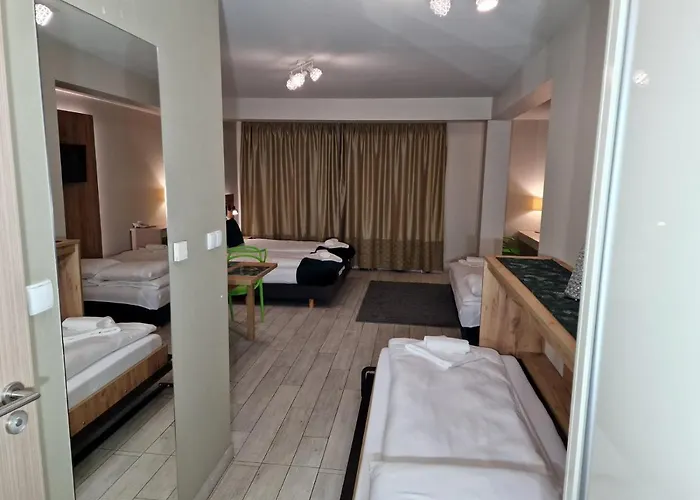 Agat Czarna Gora Sienna (Klodzko)